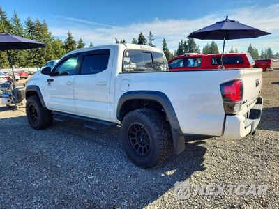 Drugie zdjęcie samochodu z przodu: 2018 TOYOTA TACOMA SR V6 VIN:5TFCZ5AN0JX130220 - miniatura