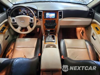 Zdjęcie 8 z 13 samochodu: 2008 JEEP GRAND CHEROKEE LIMITED VIN:1J8HR58N08C162767 - miniatura