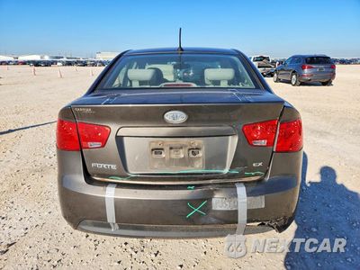 Zdjęcie 6 z 12 samochodu: 2010 KIA FORTE EX VIN:KNAFU4A27A5259642 - miniatura