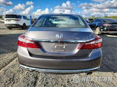 Zdjęcie 6 z 13 samochodu: 2016 HONDA ACCORD EX VIN:1HGCR2F75GA020057 - miniatura