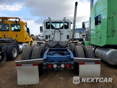Zdjęcie 6 z 12 samochodu: 2022 KENWORTH T680 SEMI TRUCK VIN:1XKYD49X7NJ133598 - miniatura