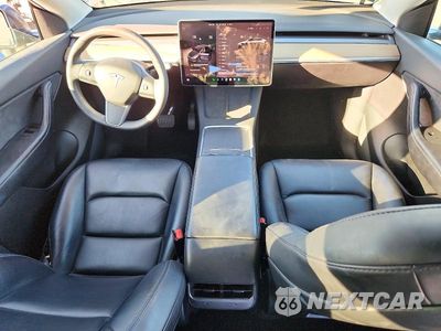 Zdjęcie 8 z 13 samochodu: 2022 TESLA MODEL Y VIN:7SAYGDEE3NF371935 - miniatura