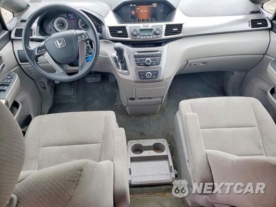Zdjęcie 8 z 14 samochodu: 2016 HONDA ODYSSEY LX VIN:5FNRL5H24GB129131 - miniatura
