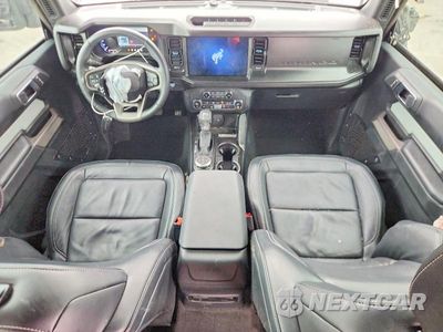 Zdjęcie 8 z 13 samochodu: 2023 FORD BRONCO BASE VIN:1FMDE5CP8PLC05627 - miniatura