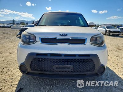 Piąte zdjęcie samochodu w środku: 2016 KIA SOUL BASE VIN:KNDJN2A24G7279536 - miniatura