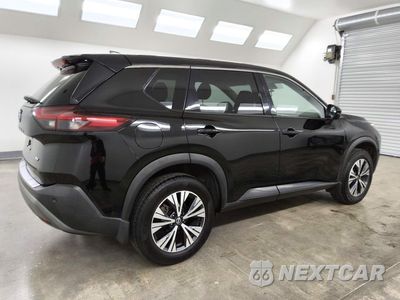 Trzecie zdjęcie samochodu z tyłu: 2021 NISSAN ROGUE SV VIN:JN8AT3BA2MW008305 - miniatura