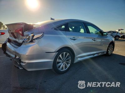 Trzecie zdjęcie samochodu z tyłu: 2017 HYUNDAI SONATA SPORT VIN:5NPE34AF7HH575749 - miniatura