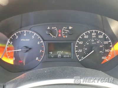 Zdjęcie 9 z 12 samochodu: 2017 NISSAN SENTRA S VIN:3N1AB7AP9HY406379 - miniatura