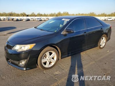 2014 TOYOTA CAMRY SE 4T1BF1FK0EU435165 - główne zdjęcie licytacji z USA - miniatura