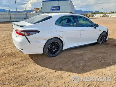 Trzecie zdjęcie samochodu z tyłu: 2024 TOYOTA CAMRY SE VIN:4T1G11AK0RU896092 - miniatura