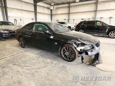 Czwarte zdjęcie samochodu z boku: 2011 BMW 335 XI VIN:WBAKF9C53BE619178 - miniatura
