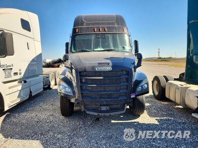 Piąte zdjęcie samochodu w środku: 2021 FREIGHTLINER CASCADIA 126 SEMI TRUCK VIN:3AKJHHDR5MSMF3404 - miniatura