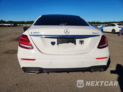 Zdjęcie 6 z 13 samochodu: 2018 MERCEDES-BENZ E 300 4MATIC VIN:WDDZF4KB8JA298861 - miniatura