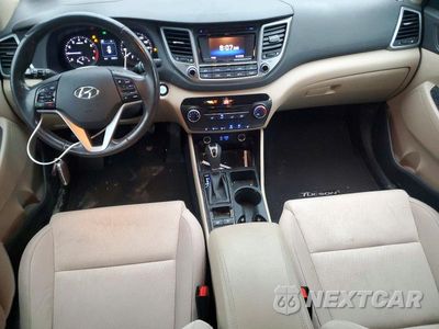 Zdjęcie 8 z 12 samochodu: 2017 HYUNDAI TUCSON SPORT VIN:KM8J3CA20HU498763 - miniatura