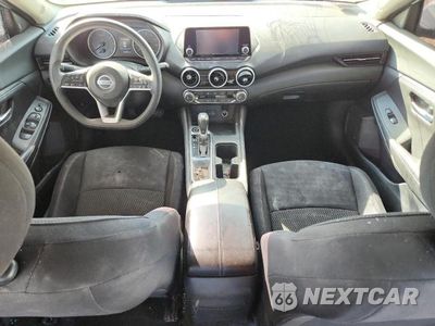 Zdjęcie 8 z 12 samochodu: 2020 NISSAN SENTRA S VIN:3N1AB8BV4LY221426 - miniatura