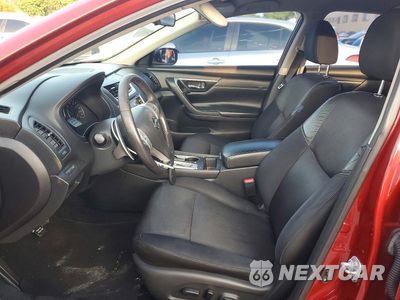 Zdjęcie 7 z 12 samochodu: 2017 NISSAN ALTIMA 2.5 SR VIN:1N4AL3APXHC135740 - miniatura