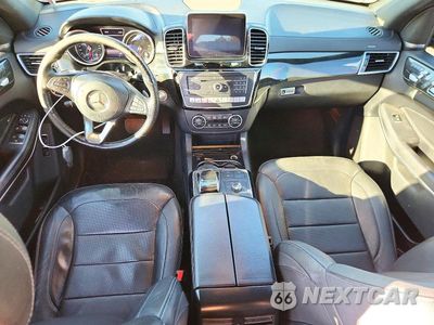 Zdjęcie 8 z 13 samochodu: 2017 MERCEDES-BENZ GLS 550 4MATIC VIN:4JGDF7DEXHA874548 - miniatura