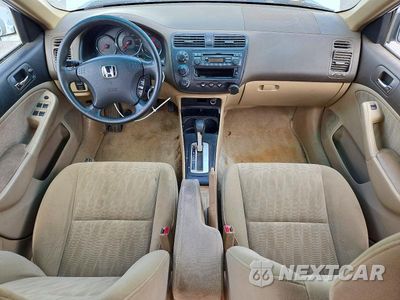 Zdjęcie 8 z 12 samochodu: 2004 HONDA CIVIC LX VIN:1HGES16534L015574 - miniatura