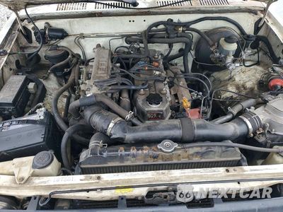 Zdjęcie 11 z 12 samochodu: 1992 TOYOTA PICKUP BASE VIN:JT4RN81A9N5143344 - miniatura
