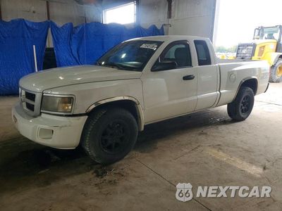 2011 DODGE DAKOTA SLT 1D7RE3BK2BS581815 - główne zdjęcie licytacji z USA - miniatura