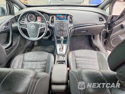 Zdjęcie 8 z 13 samochodu: 2016 BUICK CASCADA PREMIUM VIN:W04WT3N54GG004863 - miniatura