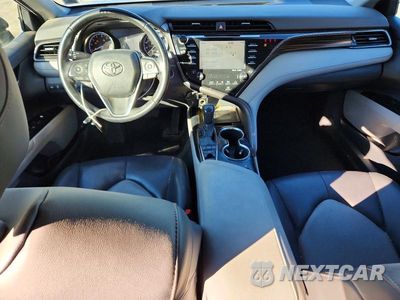 Zdjęcie 8 z 12 samochodu: 2020 TOYOTA CAMRY XLE VIN:4T1F11AK8LU393722 - miniatura