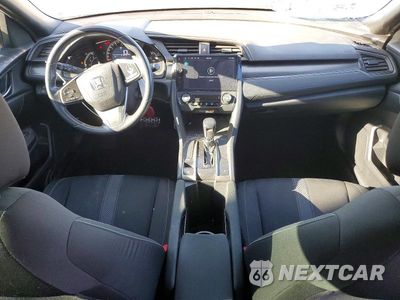 Zdjęcie 8 z 12 samochodu: 2017 HONDA CIVIC SPORT VIN:SHHFK7H41HU428403 - miniatura