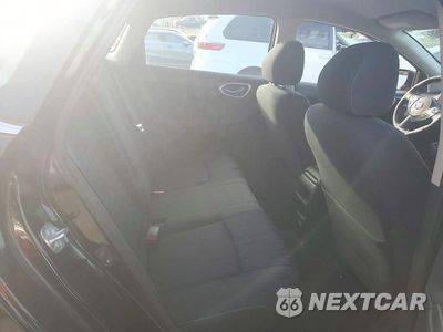 Zdjęcie 10 z 12 samochodu: 2018 NISSAN SENTRA SV VIN:3N1AB7AP1JY225380 - miniatura