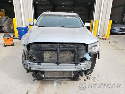 Piąte zdjęcie samochodu w środku: 2017 GMC ACADIA SLT-1 VIN:1GKKNMLS9HZ311758 - miniatura