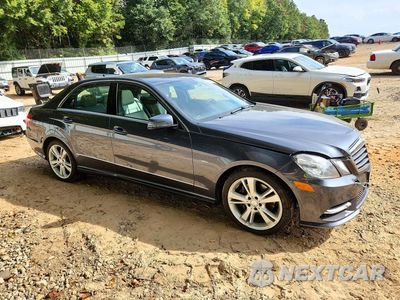 Czwarte zdjęcie samochodu z boku: 2012 MERCEDES-BENZ E 350 4MATIC VIN:WDDHF8JB3CA542472 - miniatura