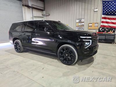 Czwarte zdjęcie samochodu z boku: 2025 CHEVROLET SUBURBAN K1500 HIGH COUNTRY VIN:1GNS6GR82SR249947 - miniatura