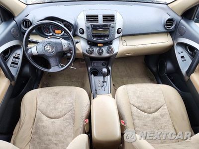 Zdjęcie 8 z 14 samochodu: 2011 TOYOTA RAV4 BASE VIN:2T3BF4DV4BW108527 - miniatura
