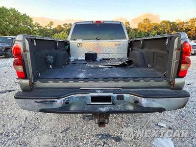 Zdjęcie 7 z 13 samochodu: 2006 CHEVROLET SILVERADO C2500 HEAVY DUTY VIN:1GCHC29D56E232908 - miniatura