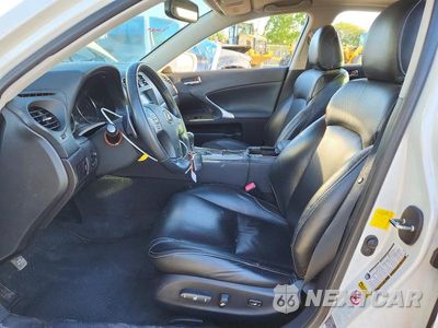 Zdjęcie 7 z 13 samochodu: 2012 LEXUS IS 250 BASE VIN:JTHBF5C22C5164146 - miniatura