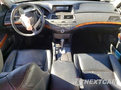 Zdjęcie 8 z 12 samochodu: 2011 HONDA ACCORD EXL VIN:1HGCP2F88BA094547 - miniatura