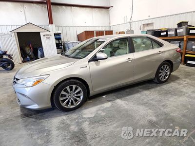 2015 TOYOTA CAMRY HYBRID XLE 4T1BD1FK8FU163858 - główne zdjęcie licytacji z USA - miniatura