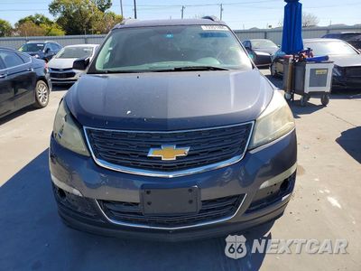 Piąte zdjęcie samochodu w środku: 2014 CHEVROLET TRAVERSE LS VIN:1GNKRFED4EJ290099 - miniatura