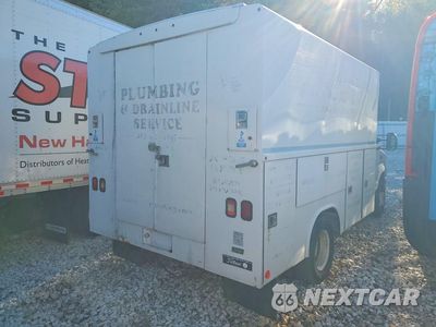 Trzecie zdjęcie samochodu z tyłu: 2010 FORD ECONOLINE E350 SUPER DUTY CUTAWAY VAN VIN:1FDWE3FL7ADB01086 - miniatura