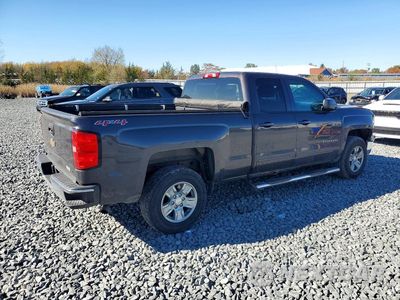 Trzecie zdjęcie samochodu z tyłu: 2015 CHEVROLET SILVERADO K1500 LT VIN:1GCVKREH3FZ267902 - miniatura