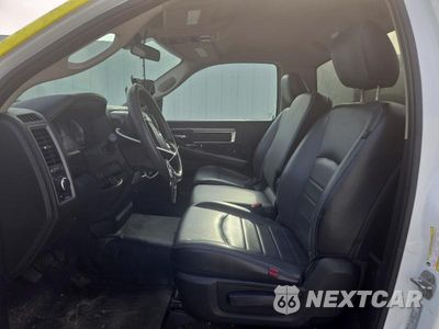 Zdjęcie 7 z 13 samochodu: 2022 RAM 1500 CLASSIC TRADESMAN VIN:3C6JR6DG0NG233925 - miniatura