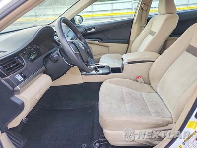 Zdjęcie 7 z 13 samochodu: 2012 TOYOTA CAMRY L VIN:4T1BF1FKXCU500584 - miniatura
