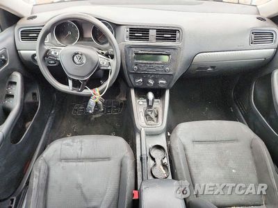 Zdjęcie 8 z 12 samochodu: 2015 VOLKSWAGEN JETTA SE VIN:3VWD17AJ4FM269796 - miniatura