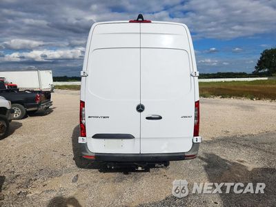 Zdjęcie 6 z 13 samochodu: 2022 MERCEDES-BENZ SPRINTER 2500 DELIVERY VAN VIN:W1Y4EDHY1NT107483 - miniatura