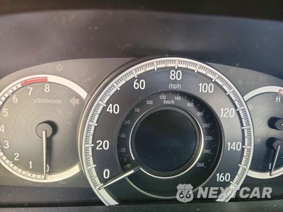Zdjęcie 9 z 12 samochodu: 2016 HONDA ACCORD LX VIN:1HGCR2F3XGA129708 - miniatura