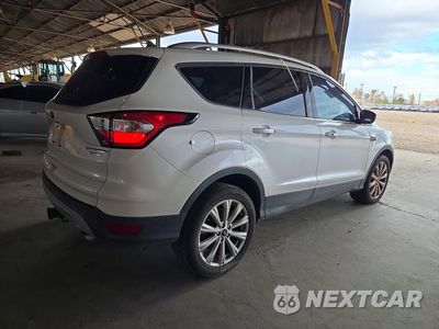 Trzecie zdjęcie samochodu z tyłu: 2018 FORD ESCAPE TITANIUM VIN:1FMCU0J91JUD51150 - miniatura