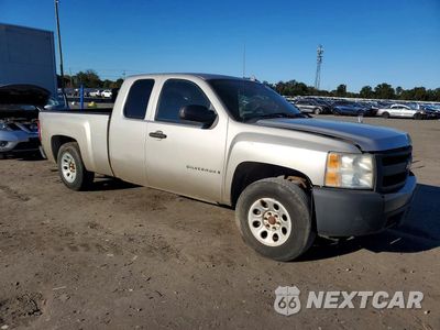 Czwarte zdjęcie samochodu z boku: 2007 CHEVROLET SILVERADO K1500 VIN:2GCEK19C171701244 - miniatura