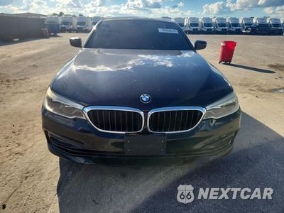 Piąte zdjęcie samochodu w środku: 2018 BMW 530E VIN:WBAJA9C51JB251562 - miniatura