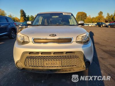 Piąte zdjęcie samochodu w środku: 2016 KIA SOUL BASE VIN:KNDJN2A27G7864028 - miniatura
