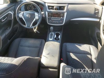 Zdjęcie 8 z 12 samochodu: 2016 NISSAN ALTIMA 2.5 S VIN:1N4AL3APXGN341918 - miniatura