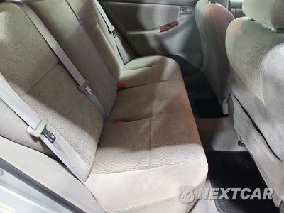 Zdjęcie 10 z 12 samochodu: 2005 TOYOTA COROLLA LE VIN:JTDBR32E352050508 - miniatura